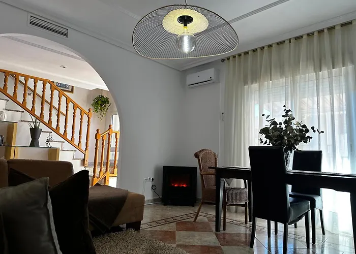 Habitaciones A 10 Minutos De La Playa De Aguadulce